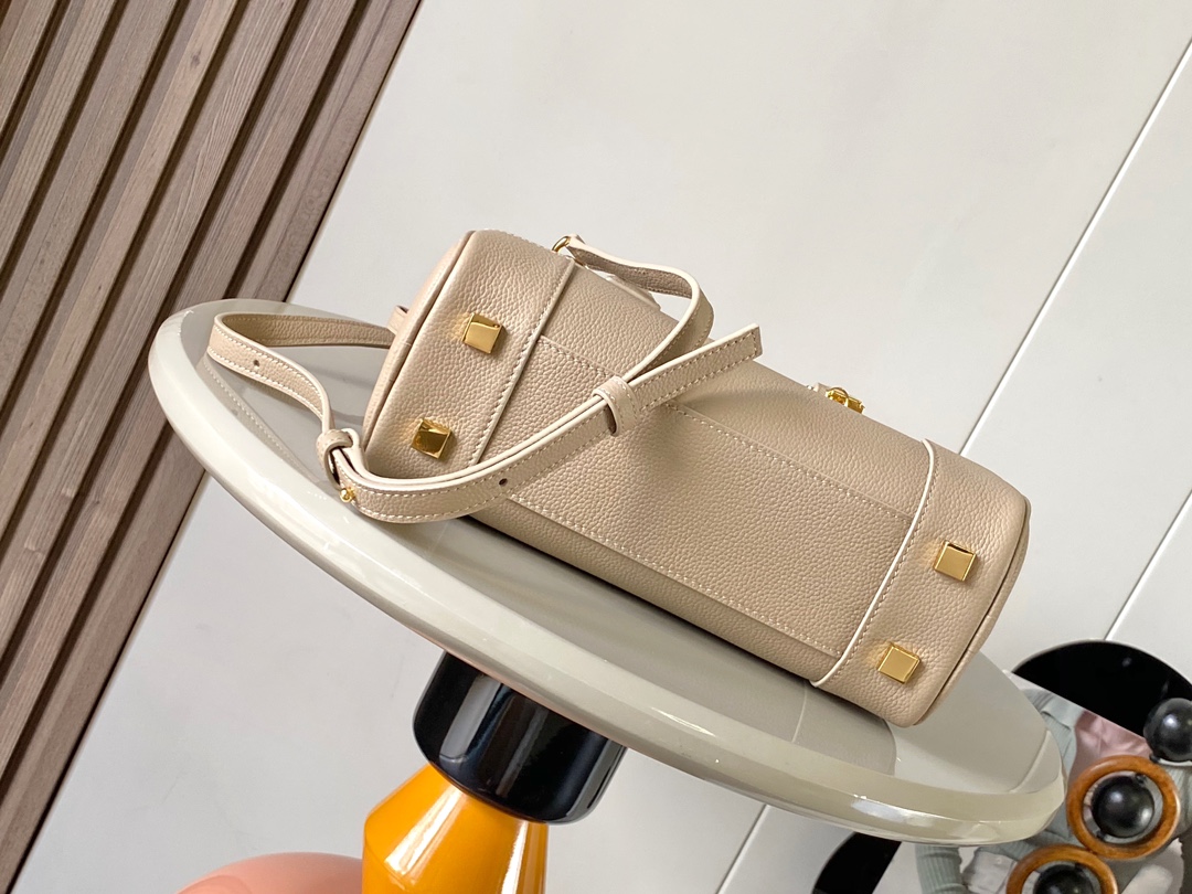 Loewe Top Handle Bags